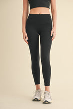 Load image into Gallery viewer, Aligned Performance High-Rise Leggings