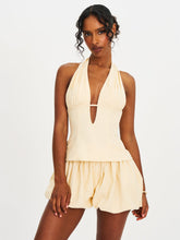 Load image into Gallery viewer, Quinzelle Butter Yellow Linen Bubble Shorts