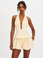 Load image into Gallery viewer, Quinzella Butter Yellow Linen Plunging Halter Top