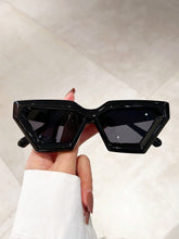 Load image into Gallery viewer, Sora Sunglasses