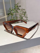 Load image into Gallery viewer, Sora Sunglasses