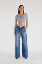 Load image into Gallery viewer, Relaxed Wide Jeans with Waist String