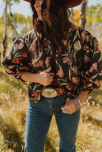 Load image into Gallery viewer, Black Quilted Jacket
