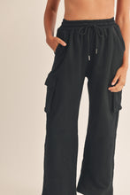 Load image into Gallery viewer, Grey Cargo Pocket Sweatpants
