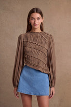 Load image into Gallery viewer, Mocha Ruched Long Sleeve Asymmetrical Hem Top
