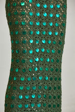 Load image into Gallery viewer, Green Round Sequin Knitted Maxi Dress
