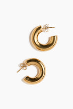 Load image into Gallery viewer, Gold Chunky Lightweight Hoop Earrings
