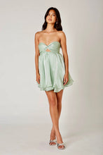 Load image into Gallery viewer, Light Green Strapless Dress
