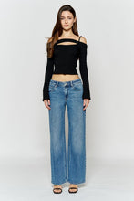 Load image into Gallery viewer, Mid Waist Relaxed Wide Leg Jeans
