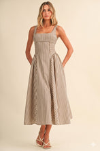 Load image into Gallery viewer, Jumbo Back Buckle Cream Striped Midi Dress
