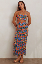 Load image into Gallery viewer, Citrus Scallop Trim Crop Top
