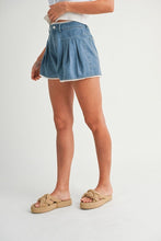 Load image into Gallery viewer, Lace Trim Pleated Denim Shorts
