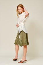 Load image into Gallery viewer, Pleated Lace-Hem Long Shorts Olive
