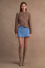 Load image into Gallery viewer, Mocha Ruched Long Sleeve Asymmetrical Hem Top
