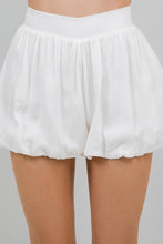 Load image into Gallery viewer, Flowy Woven Ballon Shorts with Waistband
