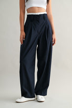 Load image into Gallery viewer, Pintuck Waist Contrast Suit Trouser Pants
