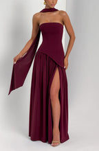 Load image into Gallery viewer, Salazar Dress- Wine
