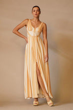 Load image into Gallery viewer, Rattan Buckle Detail Dress

