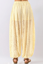 Load image into Gallery viewer, Floral Lace Elastic-Waist Balloon Pants - Cream
