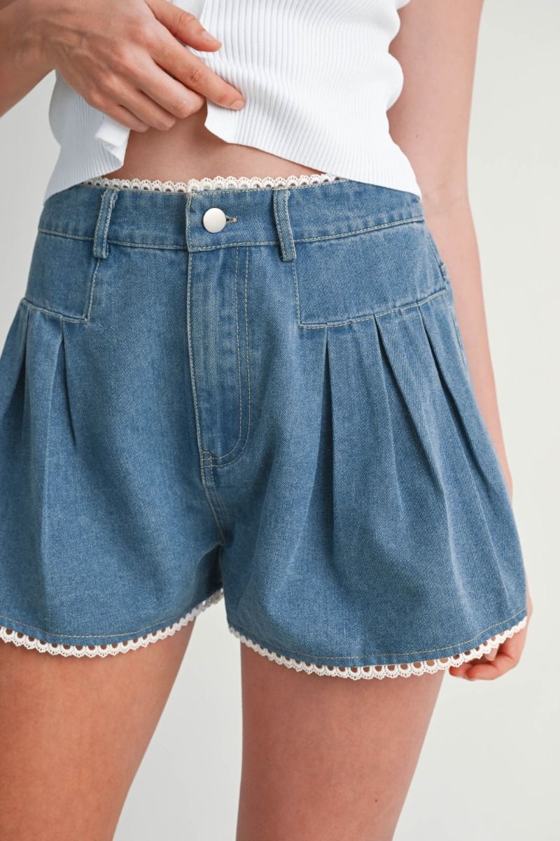 Lace Trim Pleated Denim Shorts