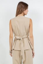 Load image into Gallery viewer, Structured Button Down Sleeveless Blouse - Tan
