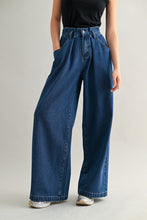 Load image into Gallery viewer, Indigo Denim Pleated Wide Leg Pant
