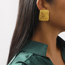 Load image into Gallery viewer, Alma Vintage Square Earrings

