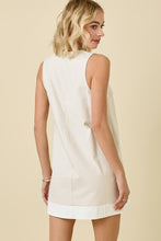 Load image into Gallery viewer, Kendra Linen Scallop Dress
