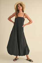 Load image into Gallery viewer, Hana Maxi Dress- Black
