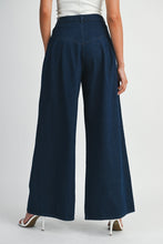 Load image into Gallery viewer, DK Denim High Waist Pintuck Wide Leg Jeans
