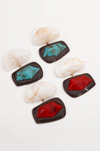 Load image into Gallery viewer, Amelia’s Dangle Earrings
