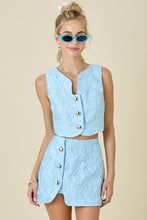 Load image into Gallery viewer, Textured Button Detail Top- light blue
