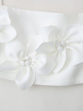 Load image into Gallery viewer, Floral Ivory Top
