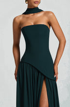 Load image into Gallery viewer, Salazar Dress- Emerald
