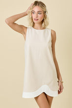 Load image into Gallery viewer, Kendra Linen Scallop Dress
