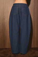 Load image into Gallery viewer, DK Denim Low-Rise Pinstripe Balloon Barrel Jeans
