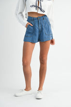 Load image into Gallery viewer, Scalloped Edge Denim Shorts
