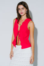 Load image into Gallery viewer, Linen Scalloped Trim Front Tie Sleeveless Top- Red
