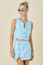 Load image into Gallery viewer, Textured Button Detail Top- light blue
