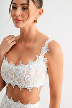 Load image into Gallery viewer, Celeste Midi Lace Set
