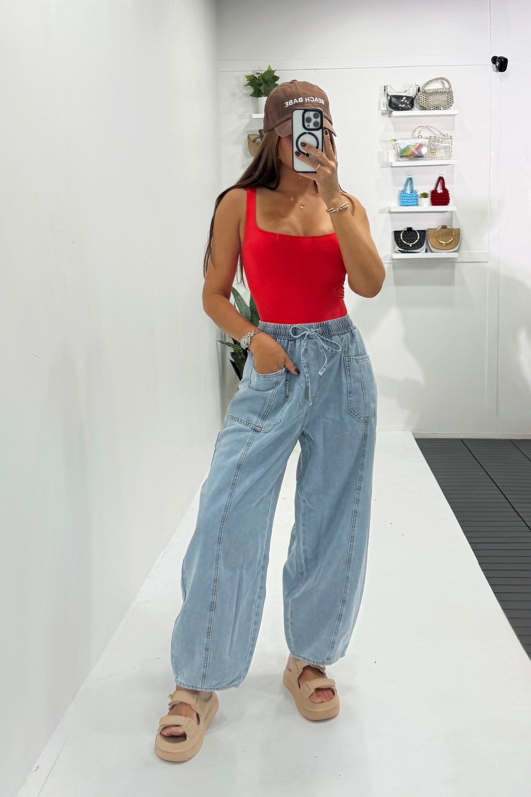 Drawstring Barrel Denim Pants - Light Wash