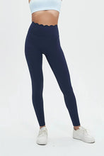 Load image into Gallery viewer, Helena Scallop High Waist Leggins
