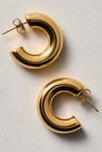 Load image into Gallery viewer, Gold Chunky Lightweight Hoop Earrings

