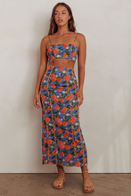Load image into Gallery viewer, Citrus Scallop Trim Crop Top
