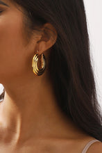 Load image into Gallery viewer, Gianna’s Earring
