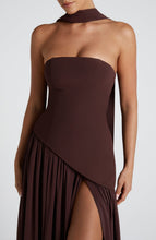 Load image into Gallery viewer, Salazar Dress- Brown
