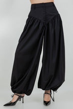 Load image into Gallery viewer, Balloon Adjustable Ankle Tie Pants- Black
