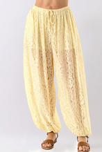 Load image into Gallery viewer, Floral Lace Elastic-Waist Balloon Pants - Cream
