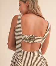 Load image into Gallery viewer, Jumbo Back Buckle Cream Striped Midi Dress
