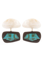 Load image into Gallery viewer, Amelia’s Dangle Earrings
